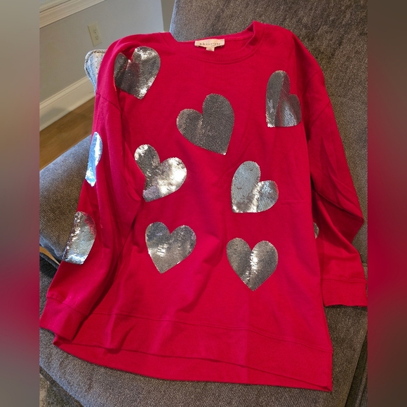 Philosophy Tops - Gorgeous Sequin Detail Heart Top-NWT